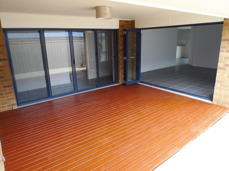 6 Benacre Close, Happy Valley SA 5159