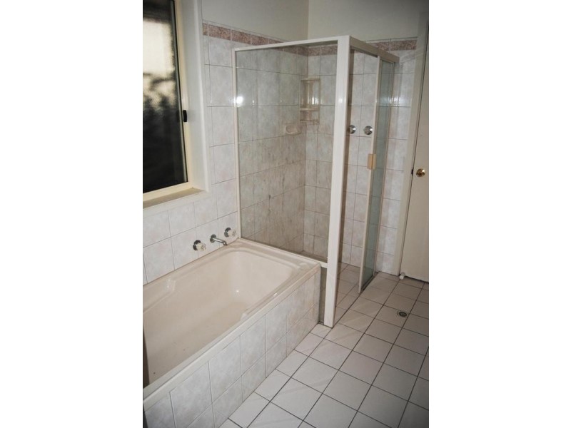16a Glamis Avenue, Seacombe Gardens SA 5047