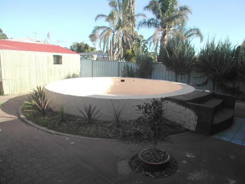 19 Featherstone Drive, Huntfield Heights SA 5163