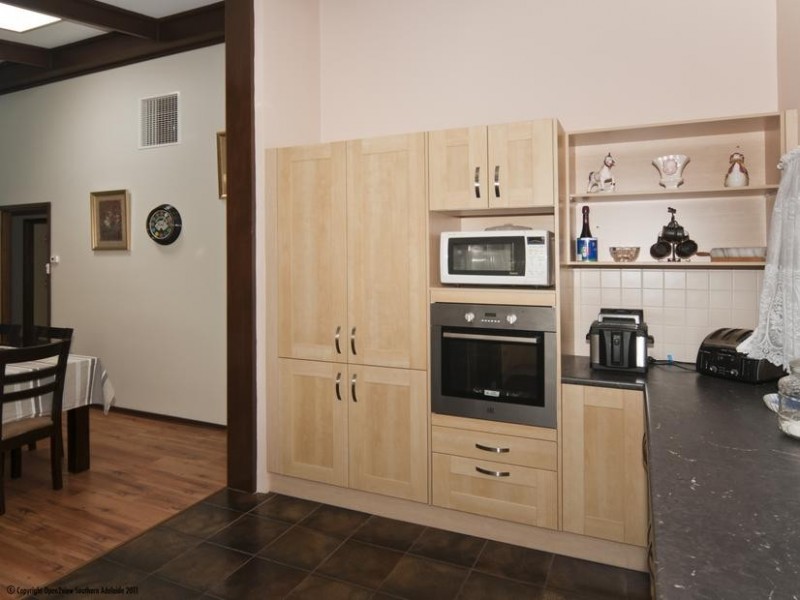 16 Hoylake Street, Novar Gardens SA 5040