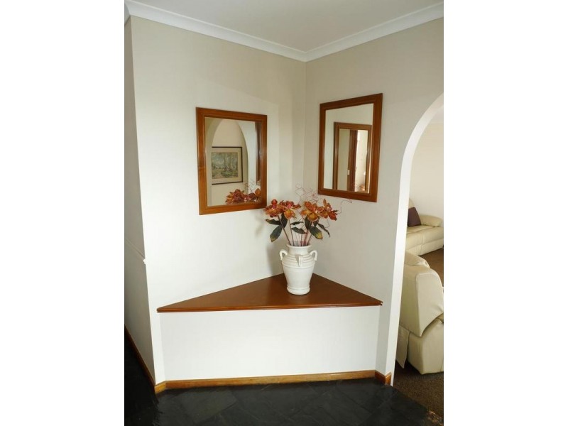 2 Jutland Parade, Woodcroft SA 5162