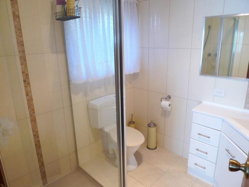 2 Jutland Parade, Woodcroft SA 5162