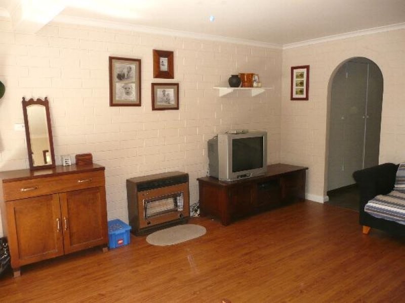 10/2 Evans Crescent, Oaklands Park SA 5046