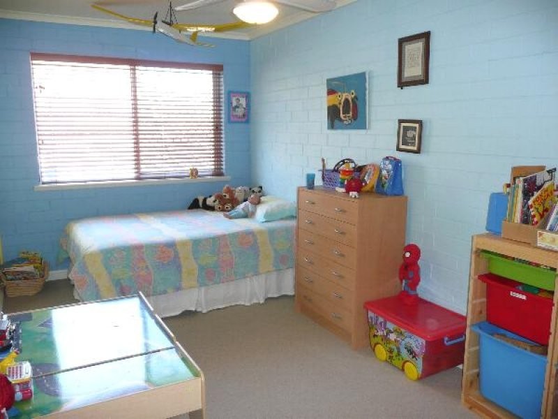 10/2 Evans Crescent, Oaklands Park SA 5046