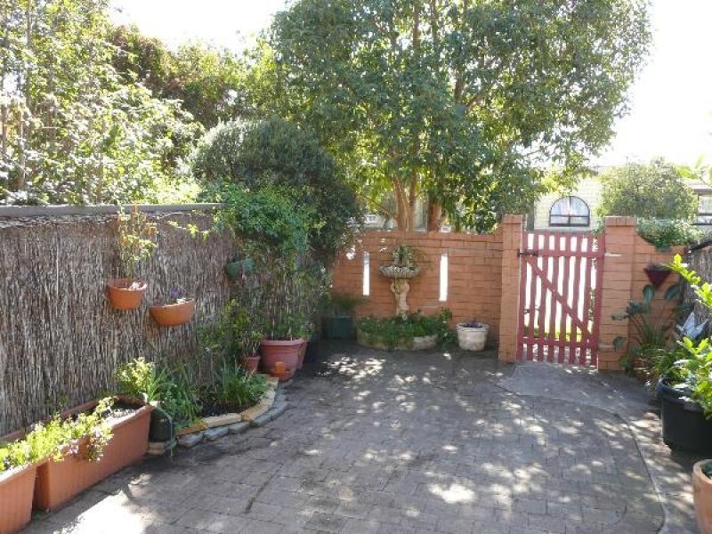 10/2 Evans Crescent, Oaklands Park SA 5046