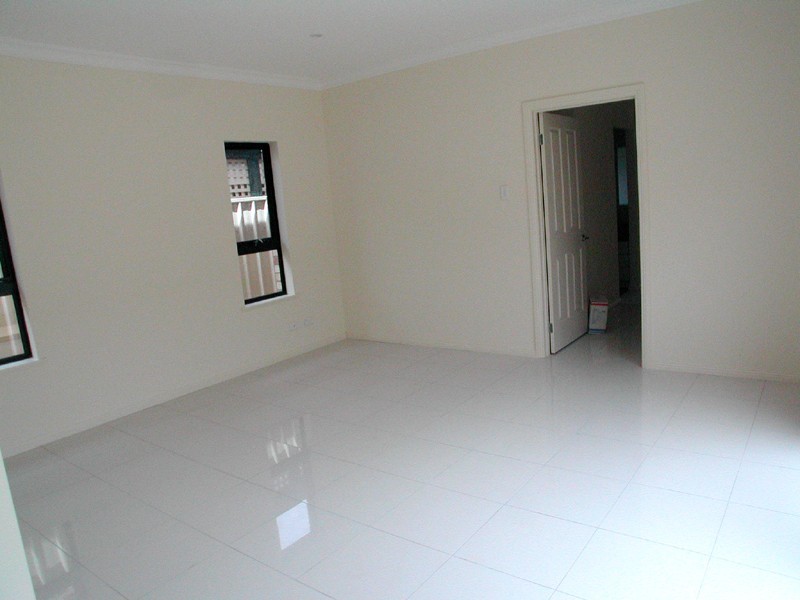 19 Barry Road, Oaklands Park SA 5046