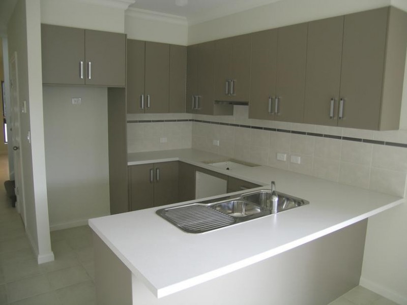 2c Raggatt Crescent, Mitchell Park SA 5043