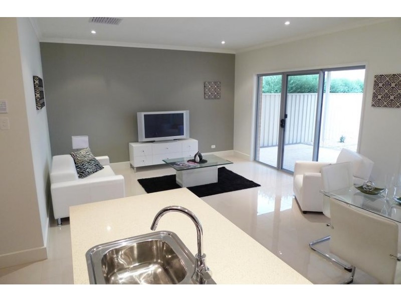 2 Agnes Street, Glengowrie SA 5044