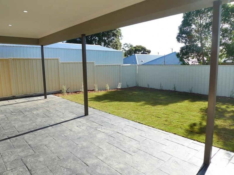 9a Sutton Avenue, Seacombe Gardens SA 5047