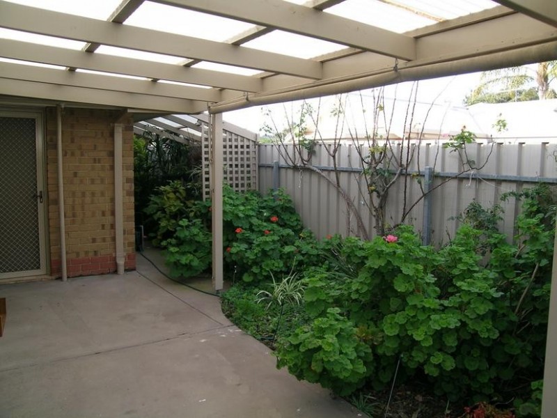 1/27 Cungena Avenue, Park Holme SA 5043