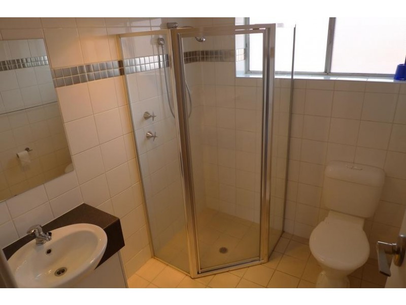 8/6 Pine Avenue, Glenelg North SA 5045