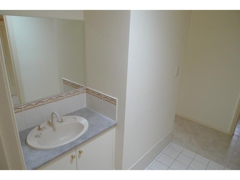 28 Alderman Avenue, Seacombe Gardens SA 5047