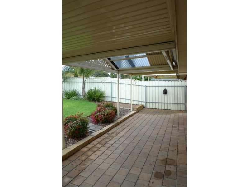 28 Alderman Avenue, Seacombe Gardens SA 5047