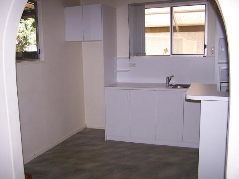 8 Crown Street, Dover Gardens SA 5048