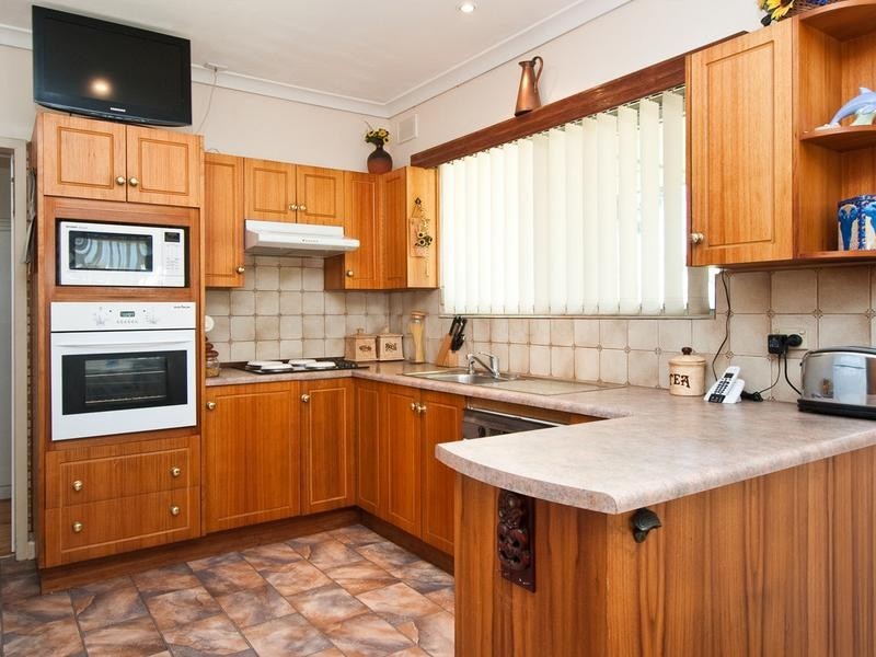 26 New Street, South Plympton SA 5038