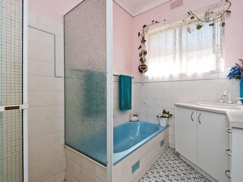 26 New Street, South Plympton SA 5038