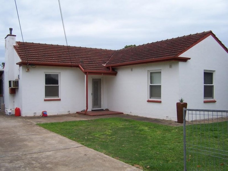 2 Greenasche Grove, Seacombe Gardens SA 5047