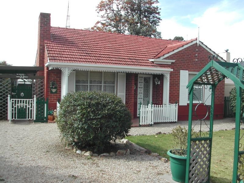 22 Railway Terrace, Hove SA 5048