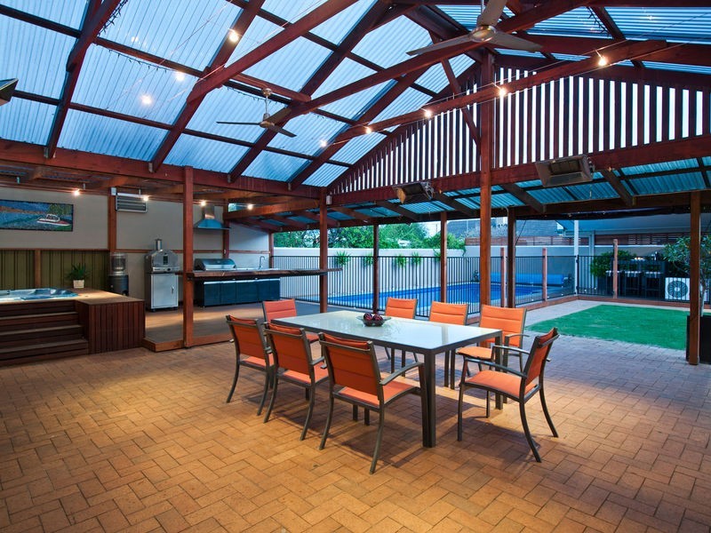 6 Bowden Grove, Oaklands Park SA 5046