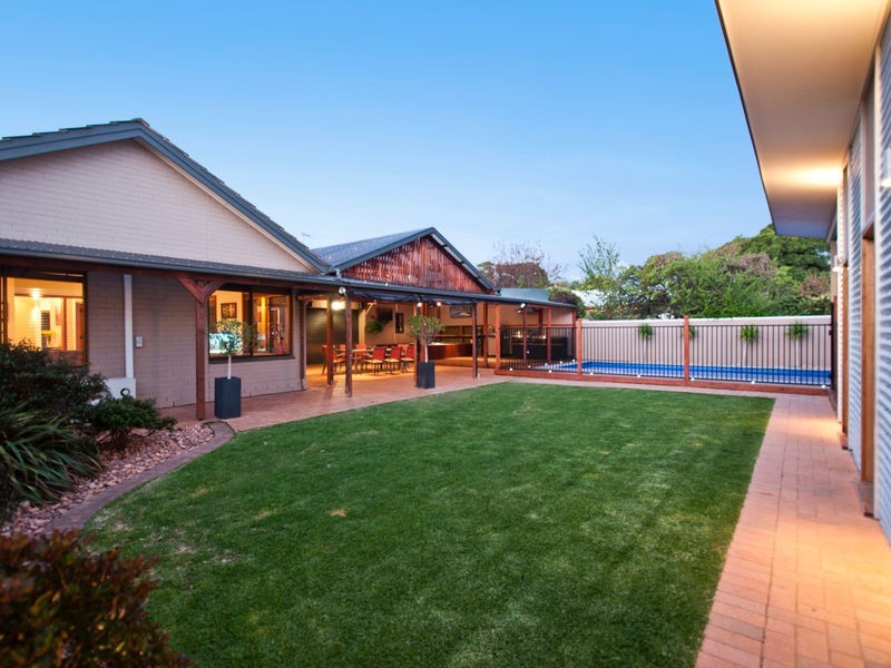 6 Bowden Grove, Oaklands Park SA 5046