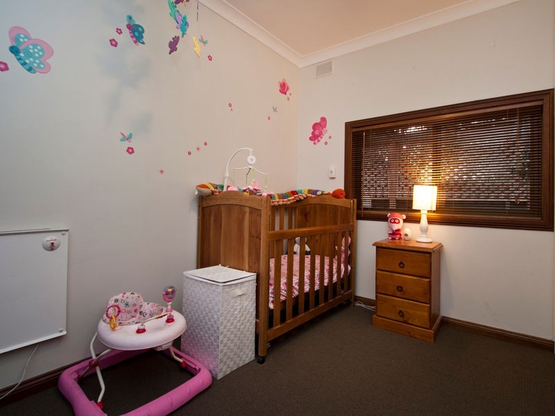 6 Bowden Grove, Oaklands Park SA 5046