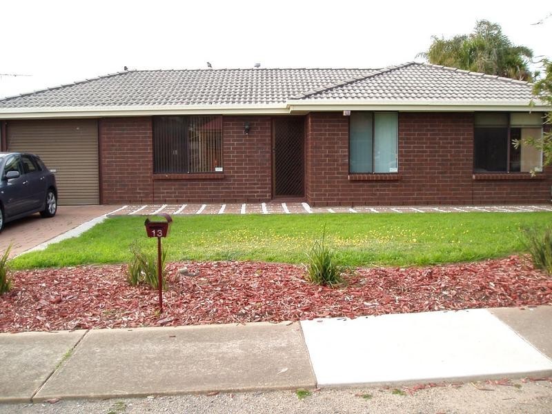 13 Forresters Road, Hallett Cove SA 5158