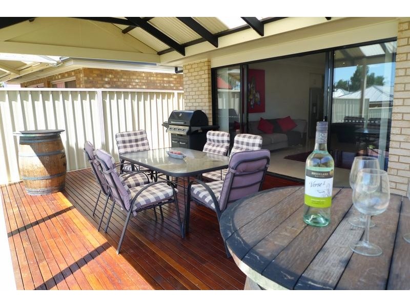27a Shearer Avenue, Seacombe Gardens SA 5047