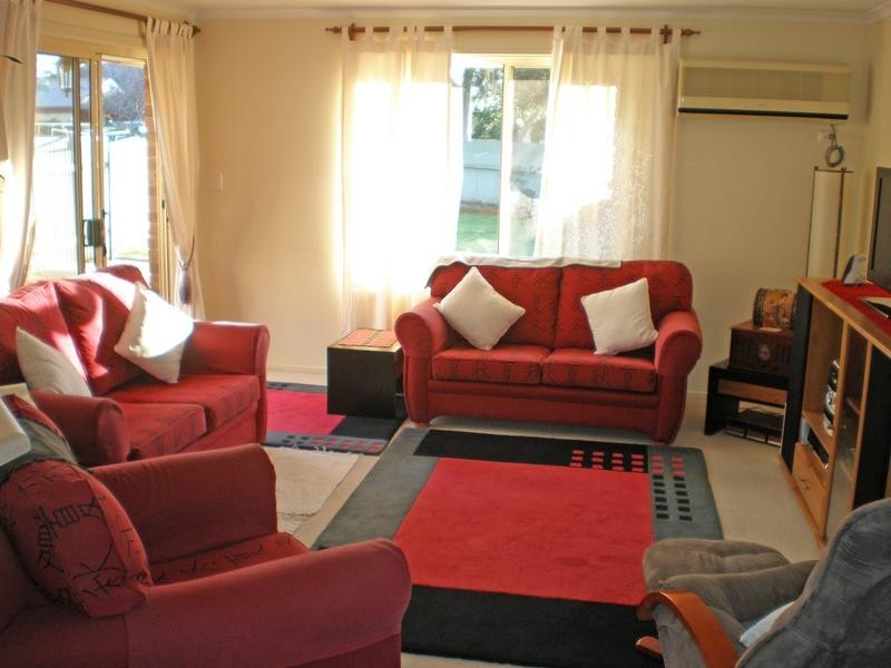 16a Glamis Avenue, Seacombe Gardens SA 5047