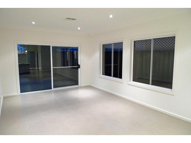 25b Maldon Avenue, Mitchell Park SA 5043