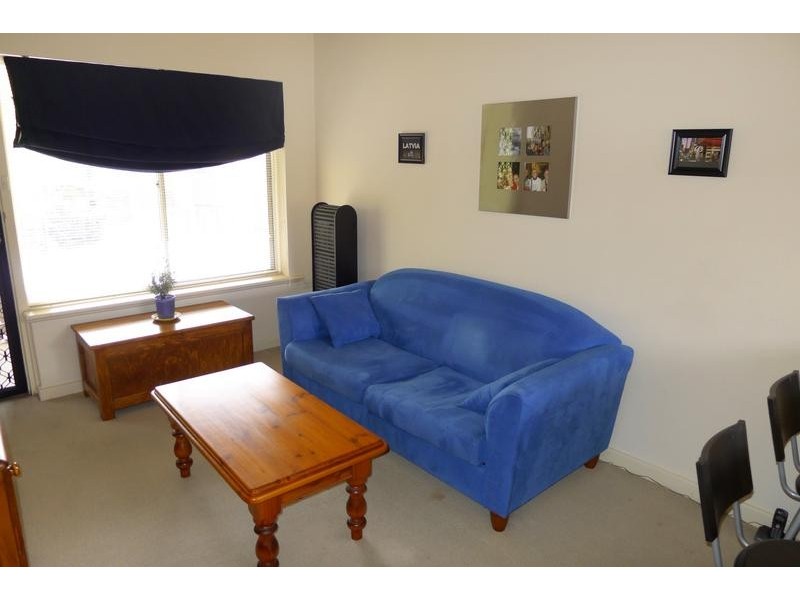 7/1b Hartland Avenue, Black Forest SA 5035