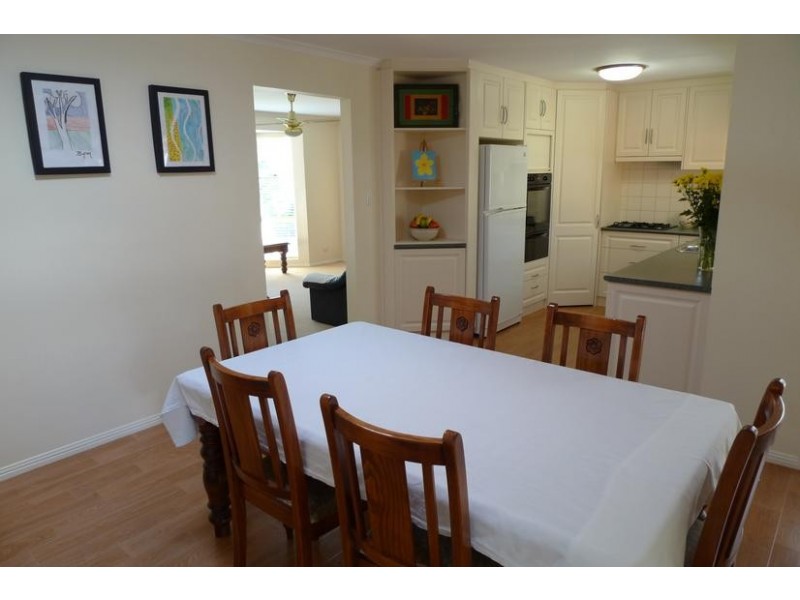 21 Osmanli Drive, Hallett Cove SA 5158