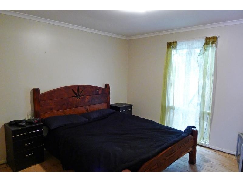 28 Tatiara Road, Happy Valley SA 5159