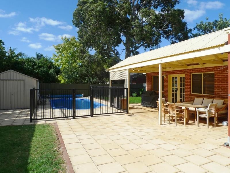 6 Albert Street, Glenelg East SA 5045