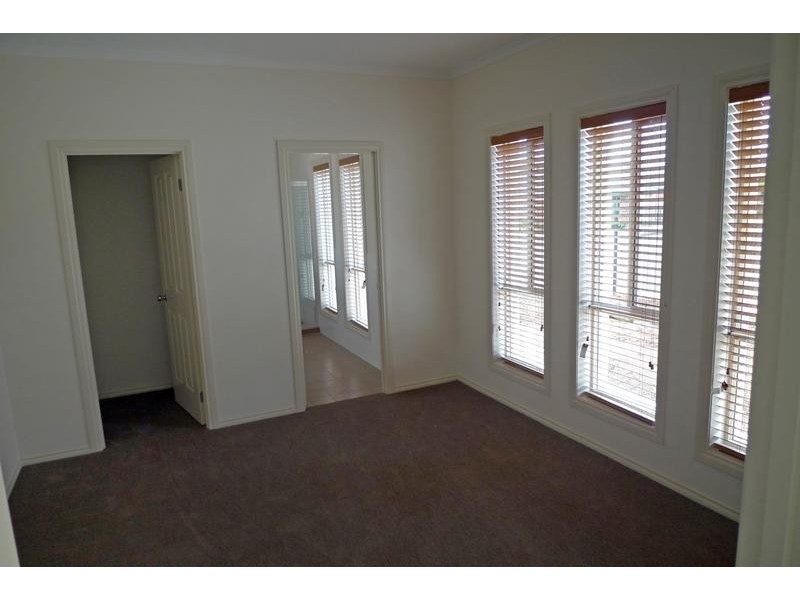 14 Glamis Avenue, Seacombe Gardens SA 5047