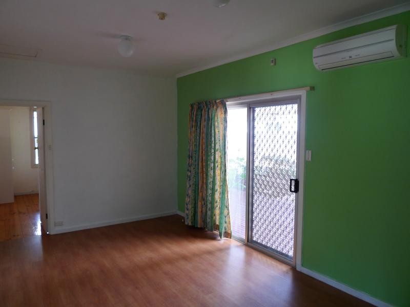 12 Howard Street, Dover Gardens SA 5048