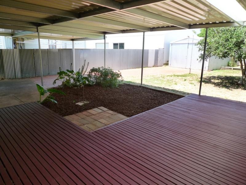 12 Howard Street, Dover Gardens SA 5048