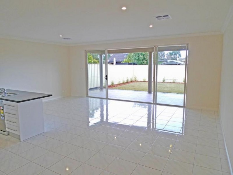 6A Doradilla Avenue, Seacombe Gardens SA 5047