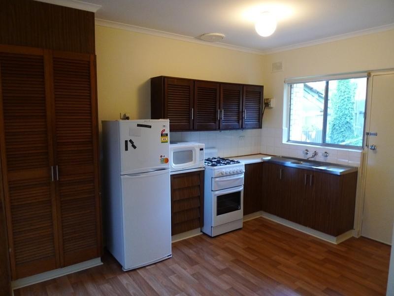 18/5A Riverside Drive, Bedford Park SA 5042