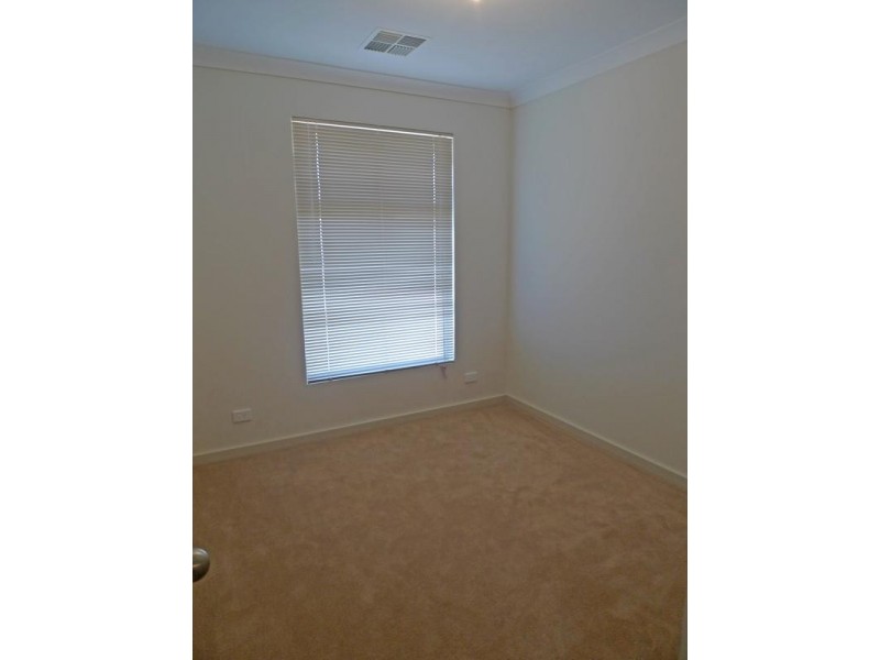 3B Kingston Ave, Seacombe Gardens SA 5047