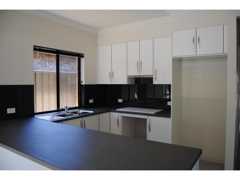 10 Ella Street, Dover Gardens SA 5048