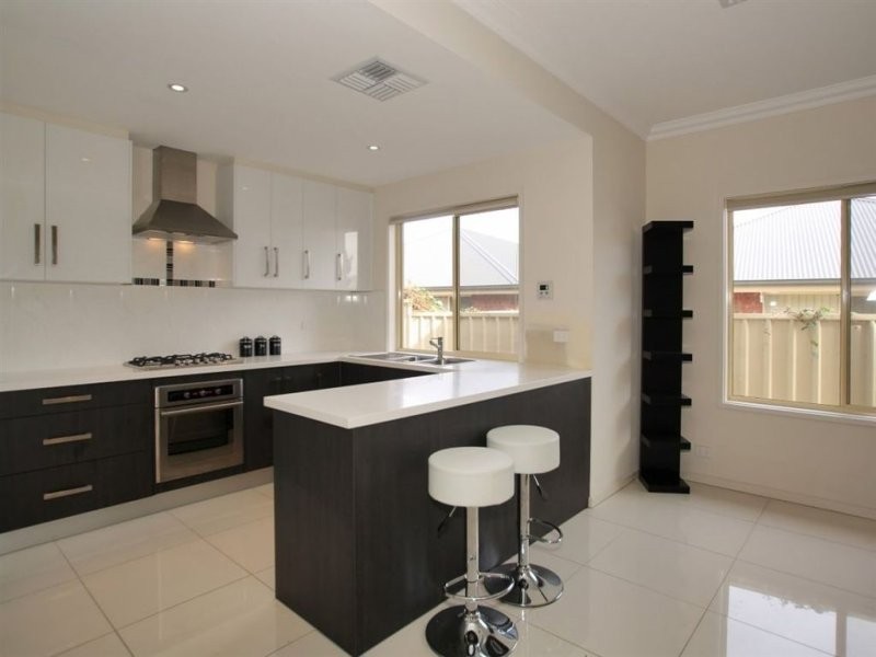 33b Shearer Avenue, Seacombe Gardens SA 5047