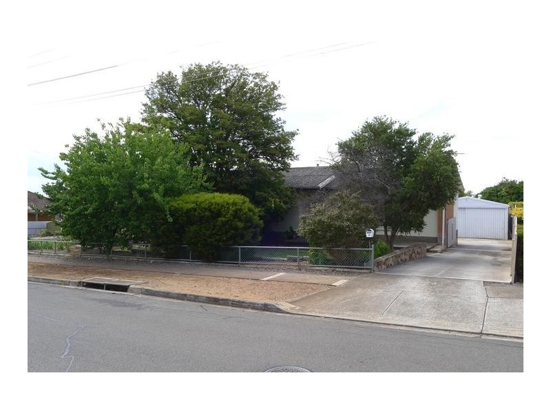 19 Oak Avenue, Clovelly Park SA 5042