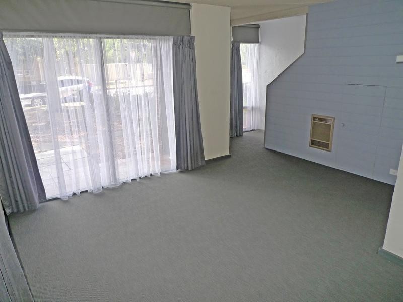 2/21 Milton Street, Oaklands Park SA 5046