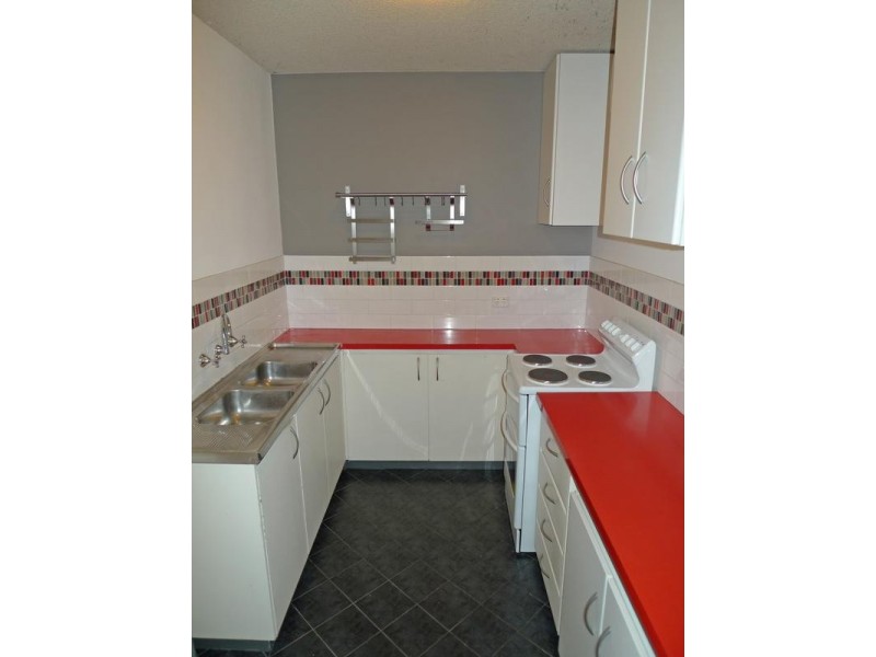 2/21 Milton Street, Oaklands Park SA 5046