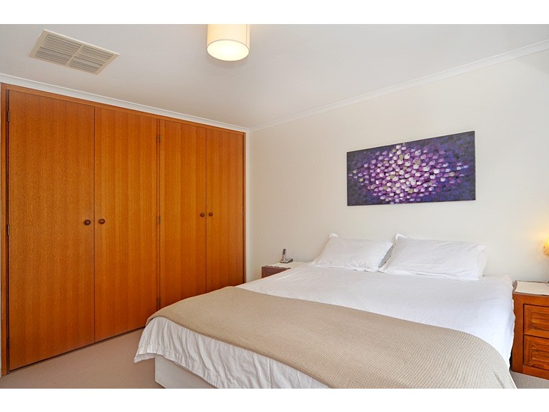 2 Davey Court, Happy Valley SA 5159