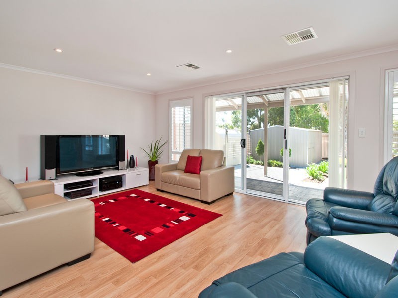 35a Neath Avenue, Dover Gardens SA 5048