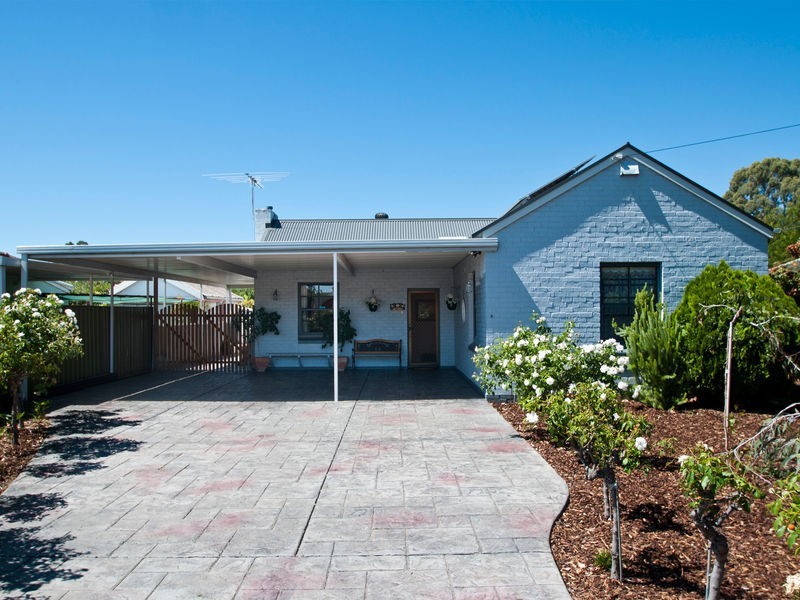 3 Salrak Avenue, Marion SA 5043