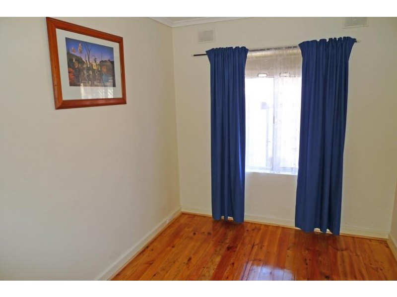 2/2 Beverley Street, Clovelly Park SA 5042