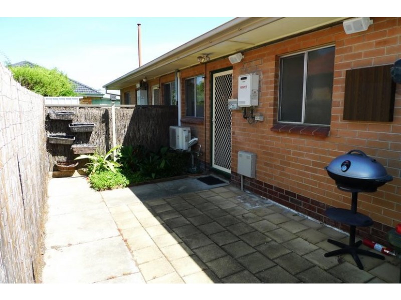 2/2 Beverley Street, Clovelly Park SA 5042