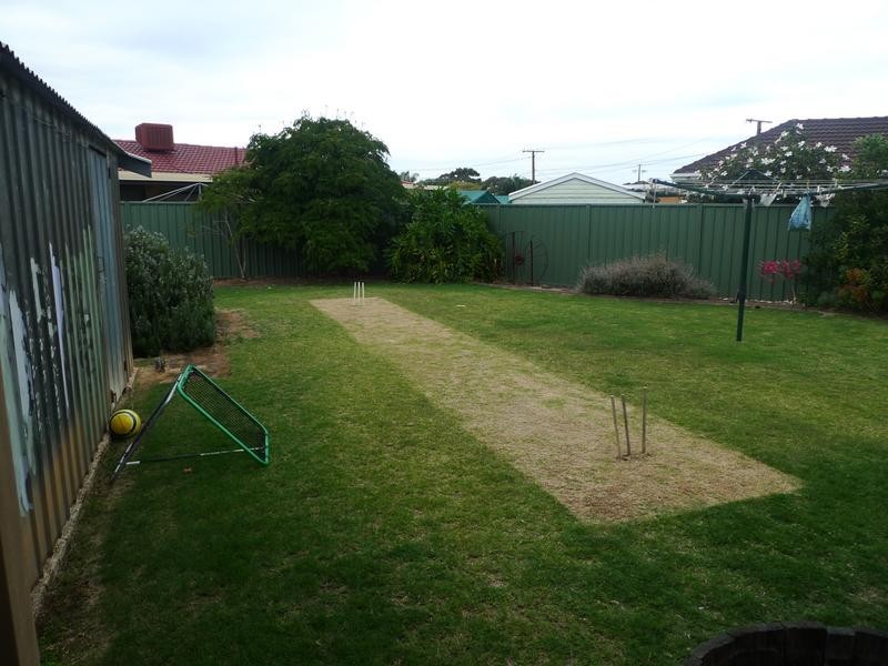 15 Ballara Avenue, Warradale SA 5046